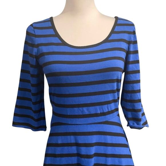 Express Blue and Black Striped Fit & Flare Dress 3/4 Sleeve Scoop Neck L - Picture 4 of 6